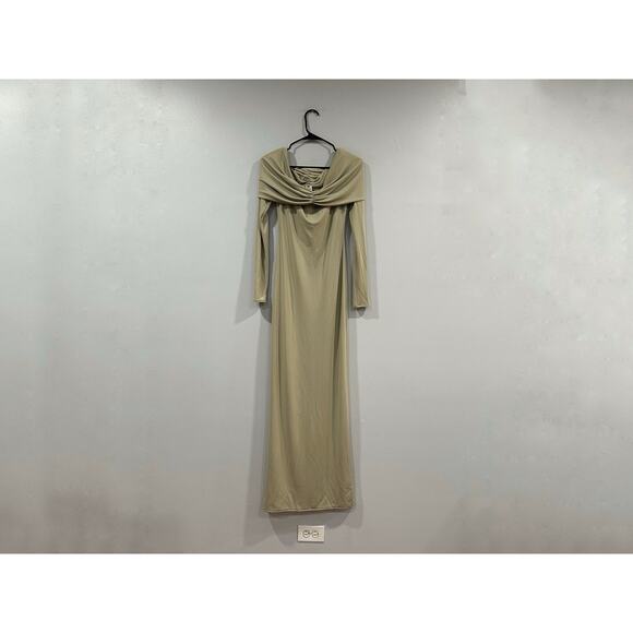 Helsa Matte Jersey Off Shoulder Maxi Dress Medium M Elm NEW - Picture 2 of 9